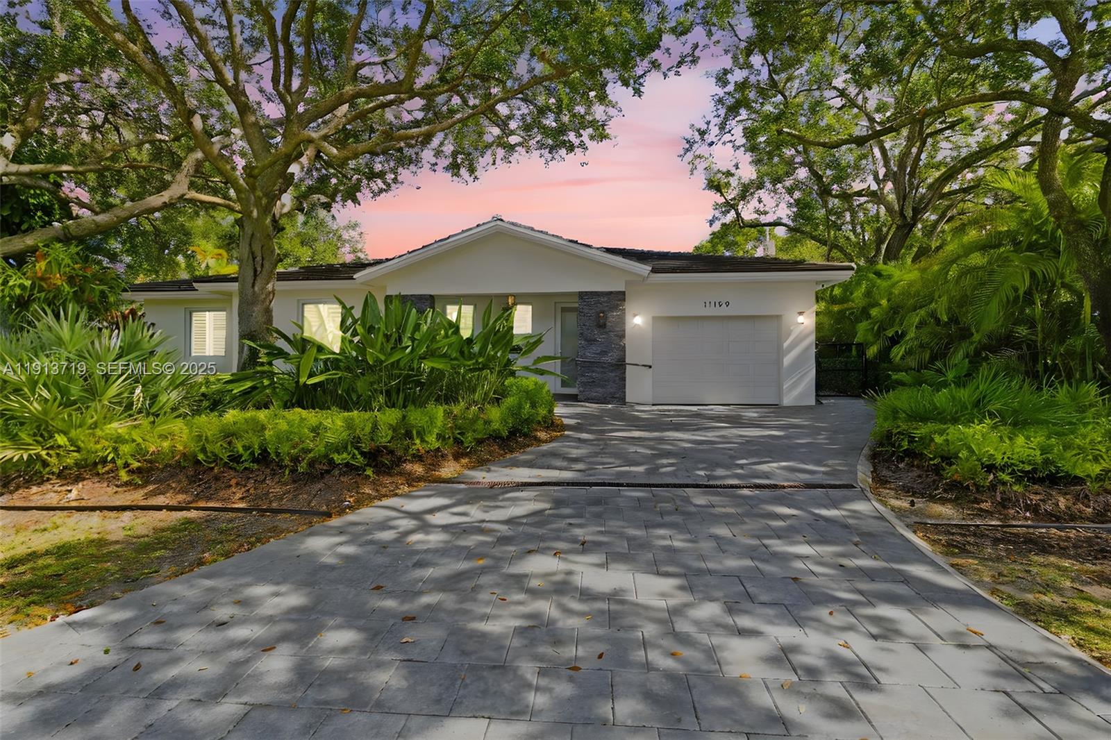 11199 SW 78th Ct Pinecrest, FL 33156