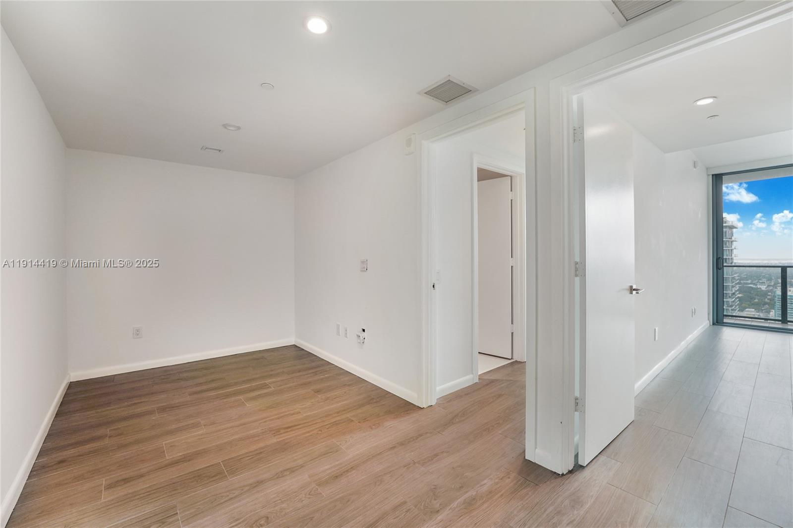 3131 NE 7th Ave #4404 Miami, FL 33137