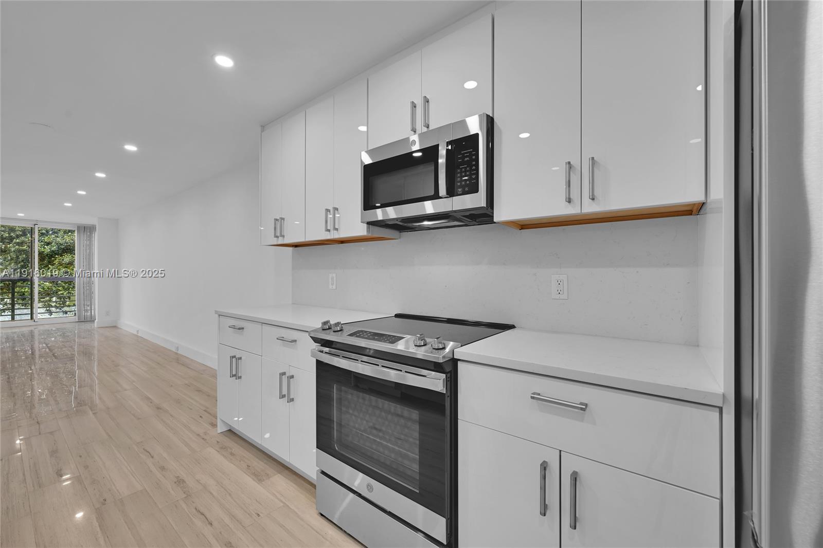 1703 Andros Isle #G2