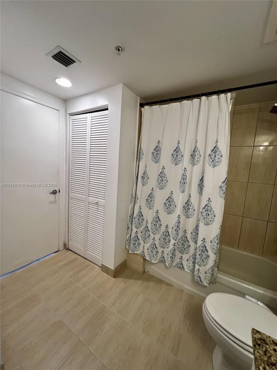 1750 N Bayshore Dr #3505 Miami, FL 33132