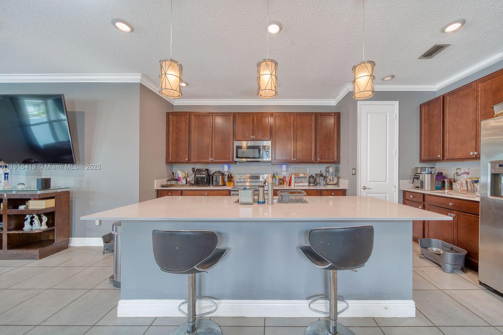 4147 Rosa Dr Deerfield Beach, FL 33064