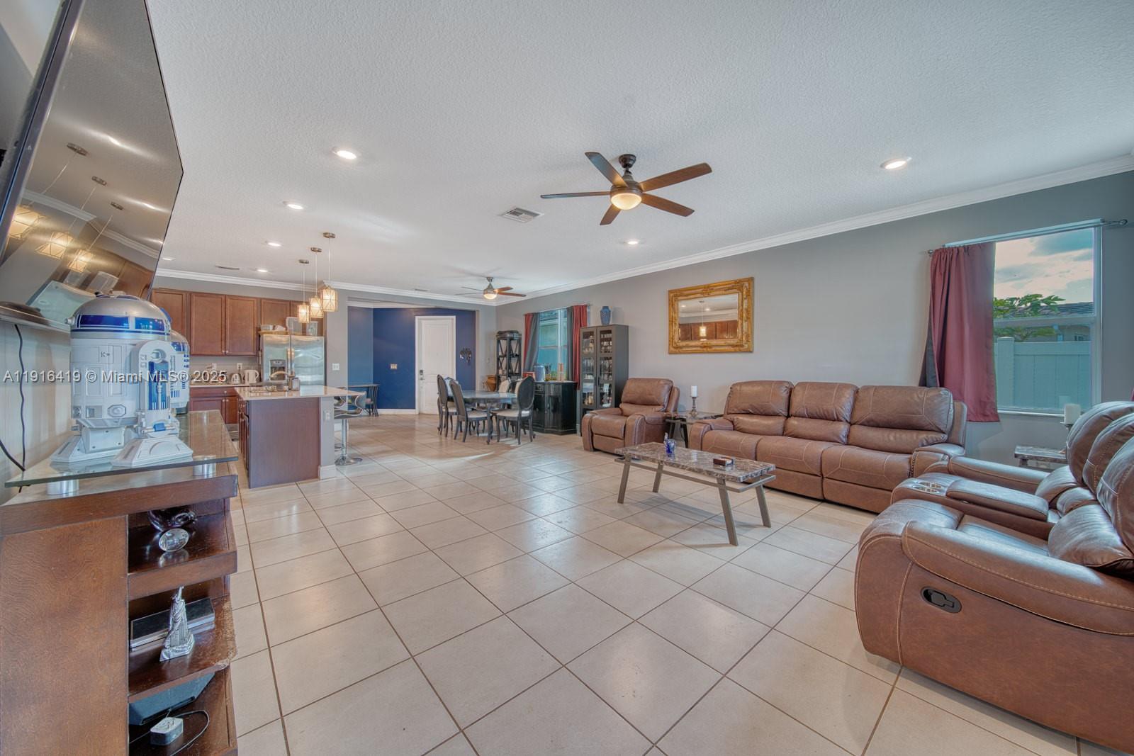 4147 Rosa Dr Deerfield Beach, FL 33064