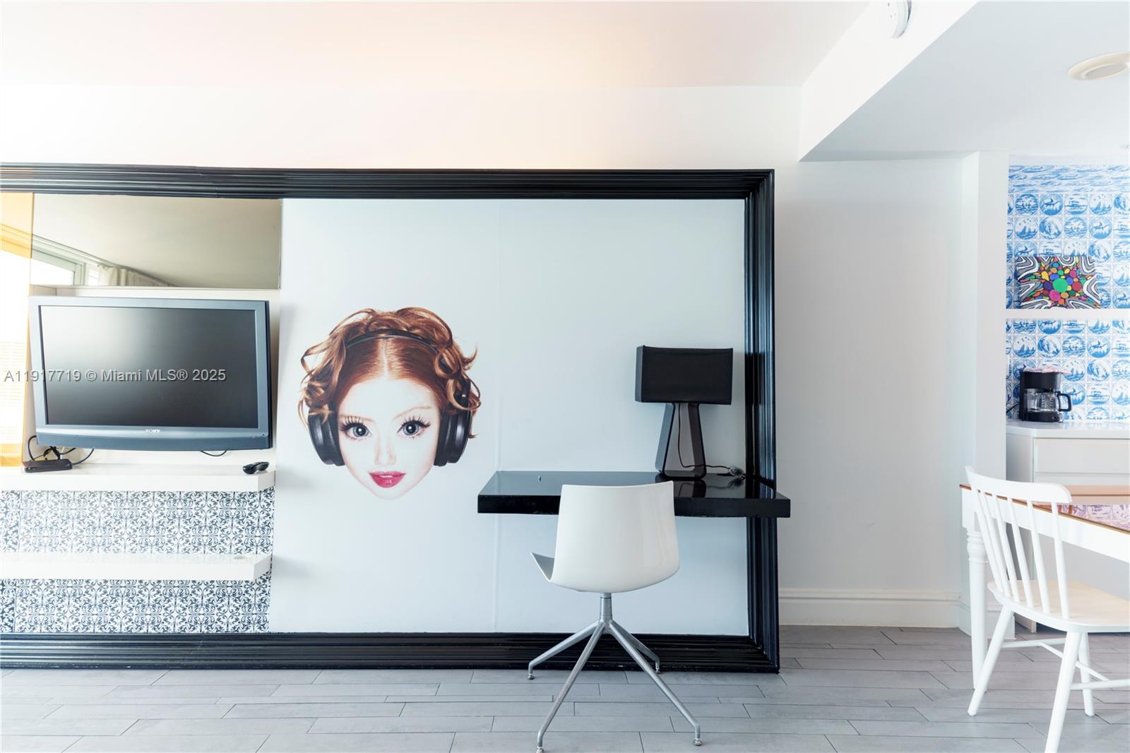 image 1100 West Condo9