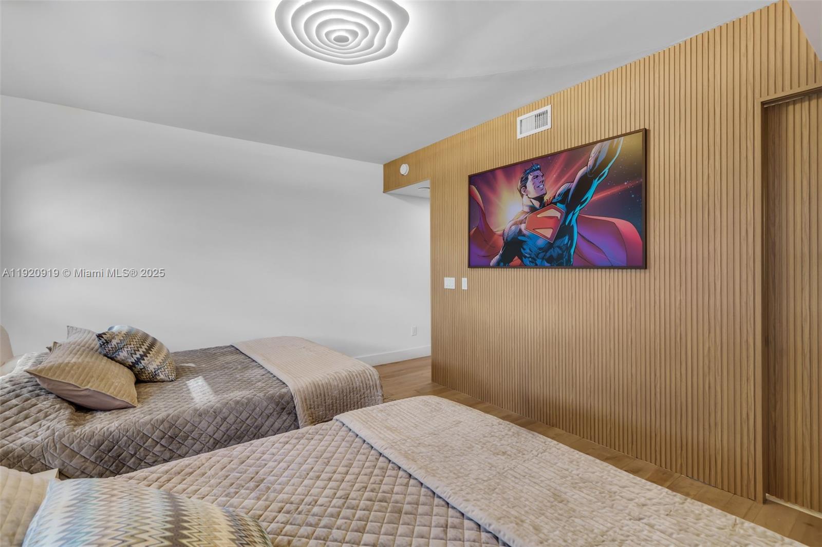 image Ten Museum Park17