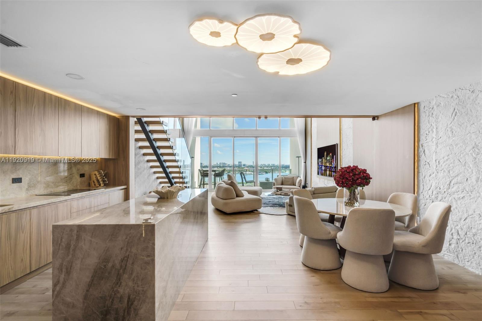 image Ten Museum Park2