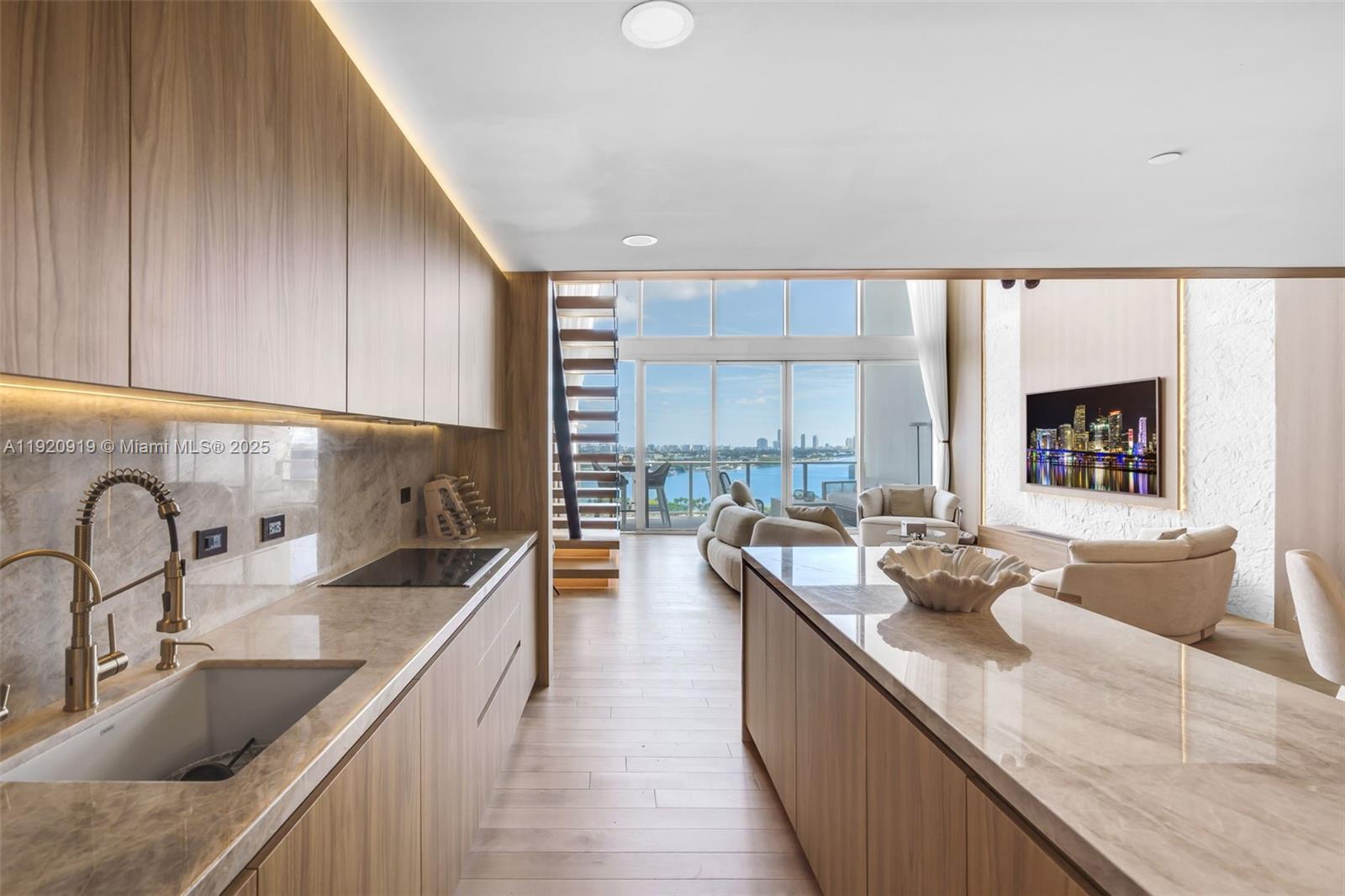 image Ten Museum Park3