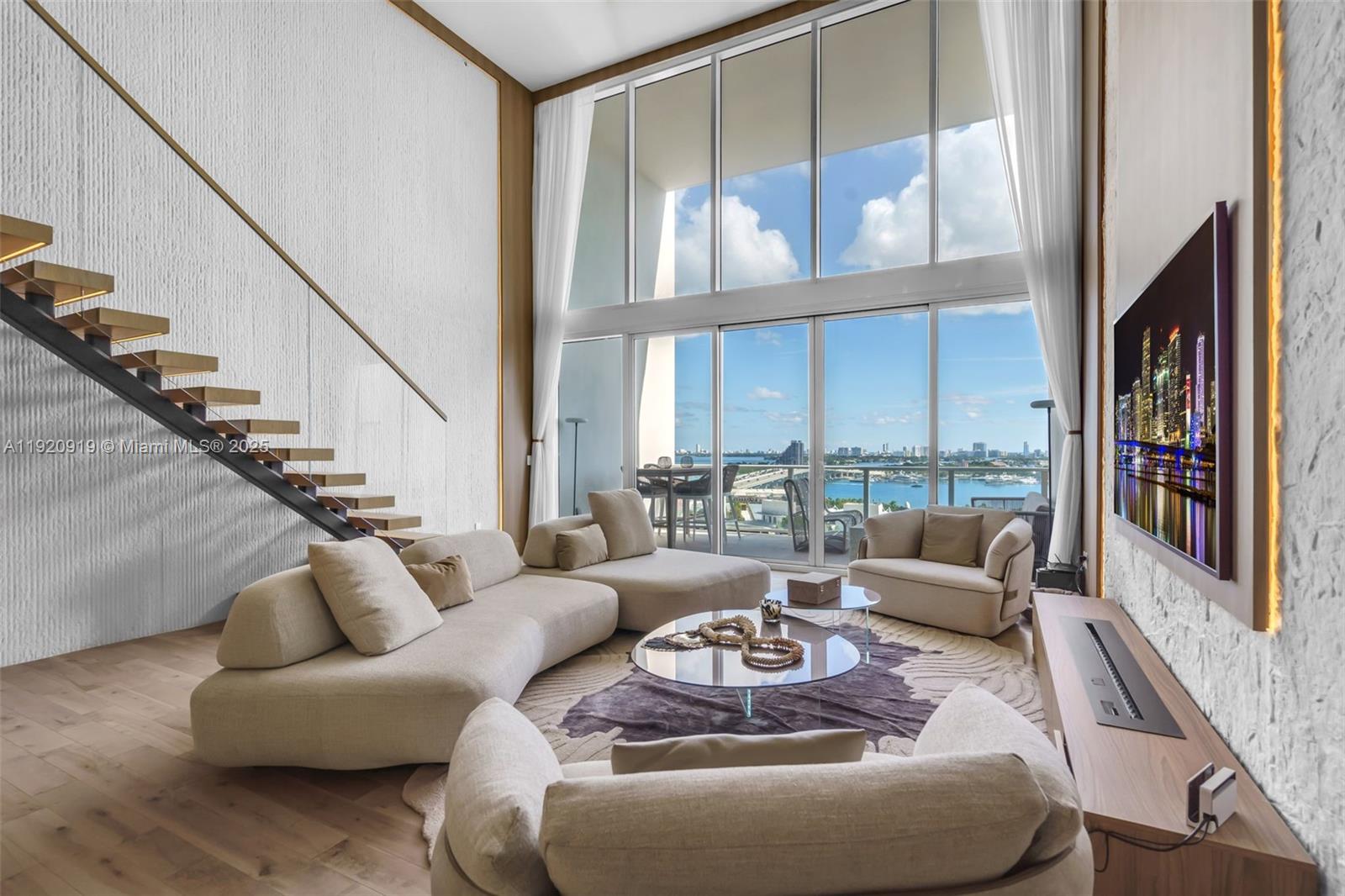 image Ten Museum Park8