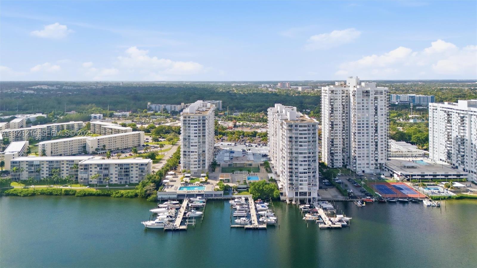 18071 Biscayne Blvd #802 Aventura, FL 33160