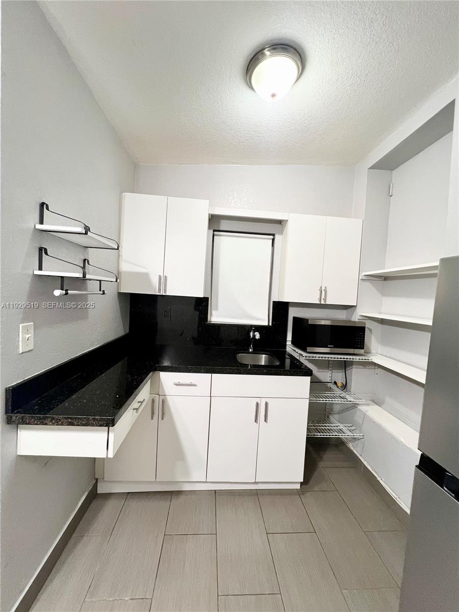 1400 SW 29th Ave Miami, FL 33145