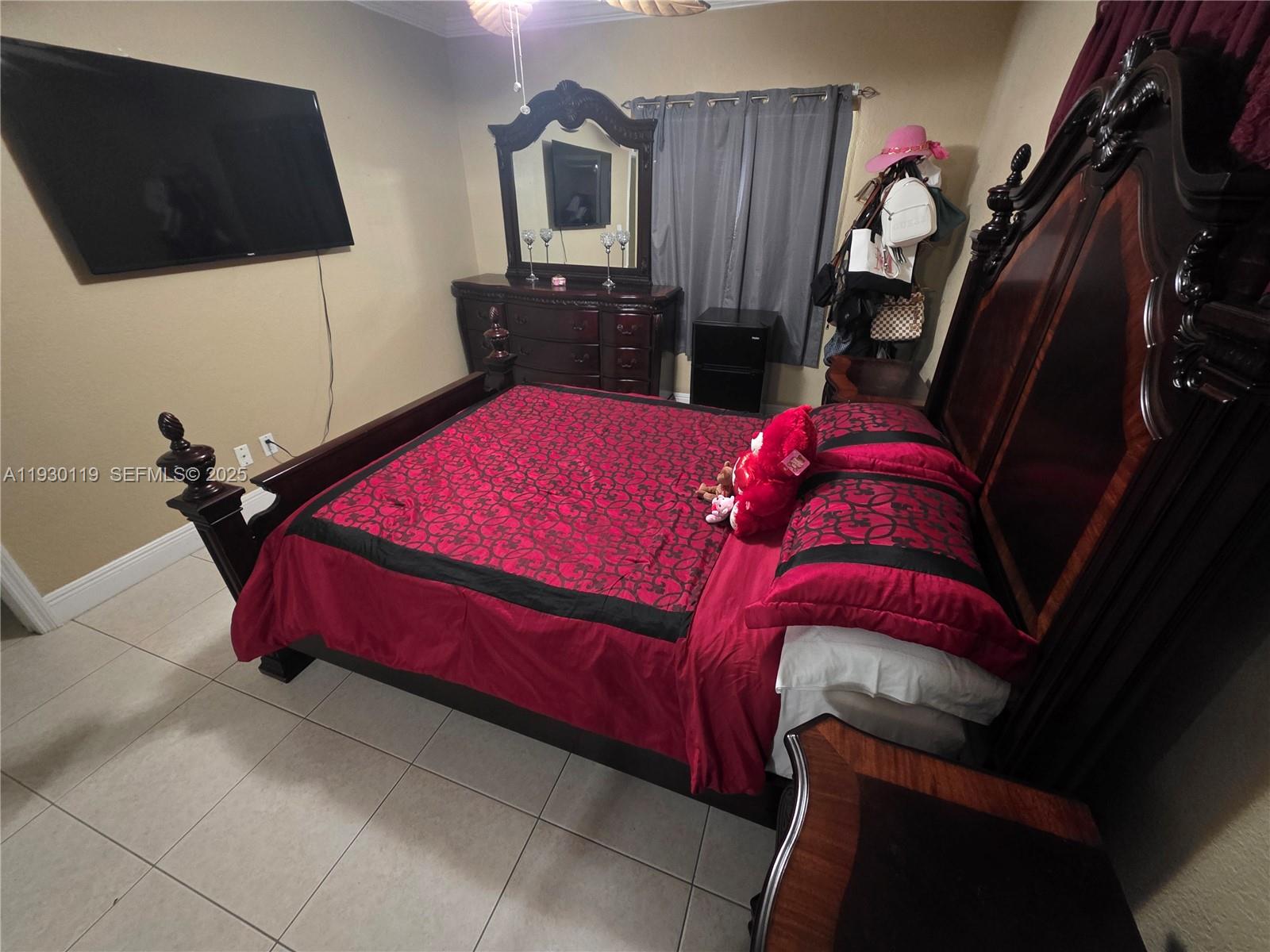 3600 E 5th Ave Hialeah, FL 33013