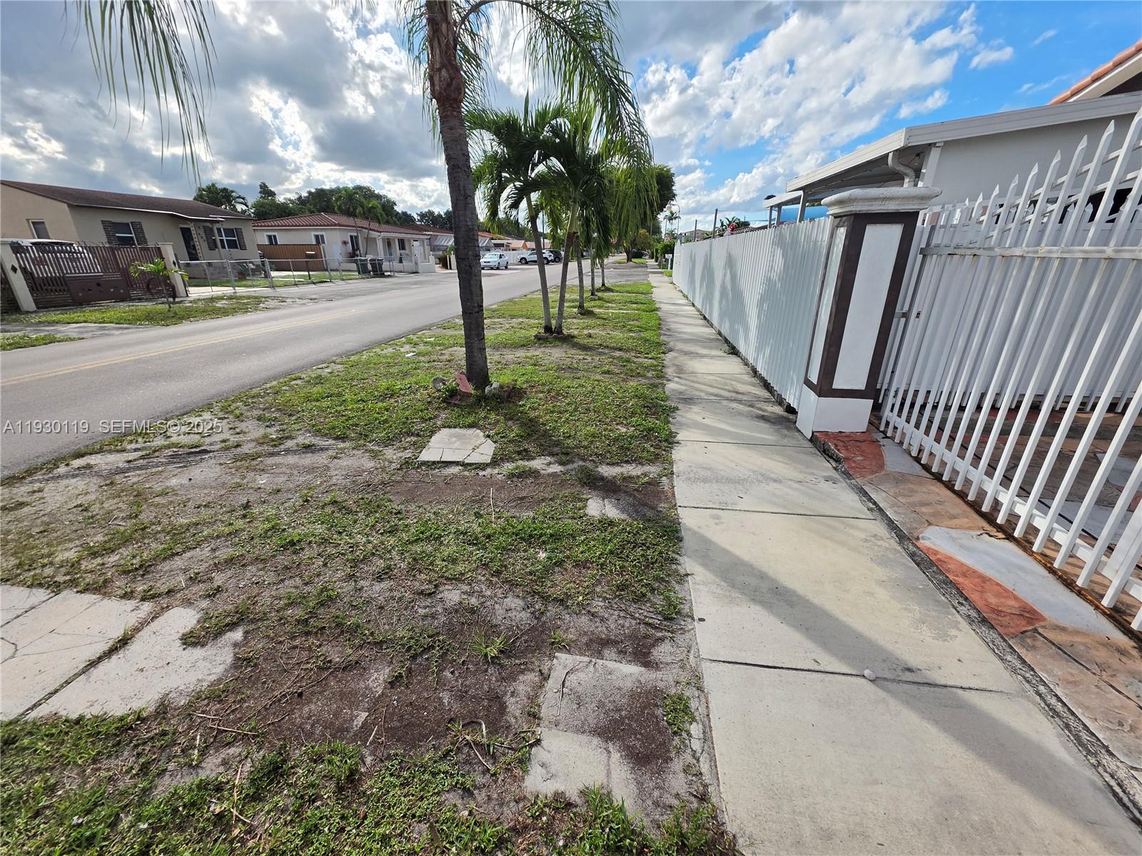 3600 E 5th Ave Hialeah, FL 33013