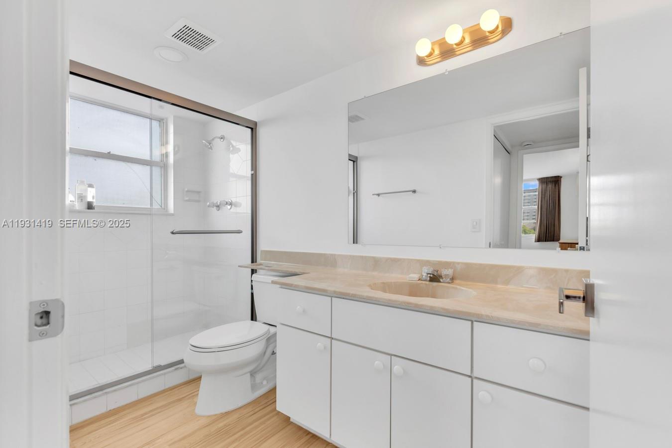 Undisclosed Address Aventura, FL 33160