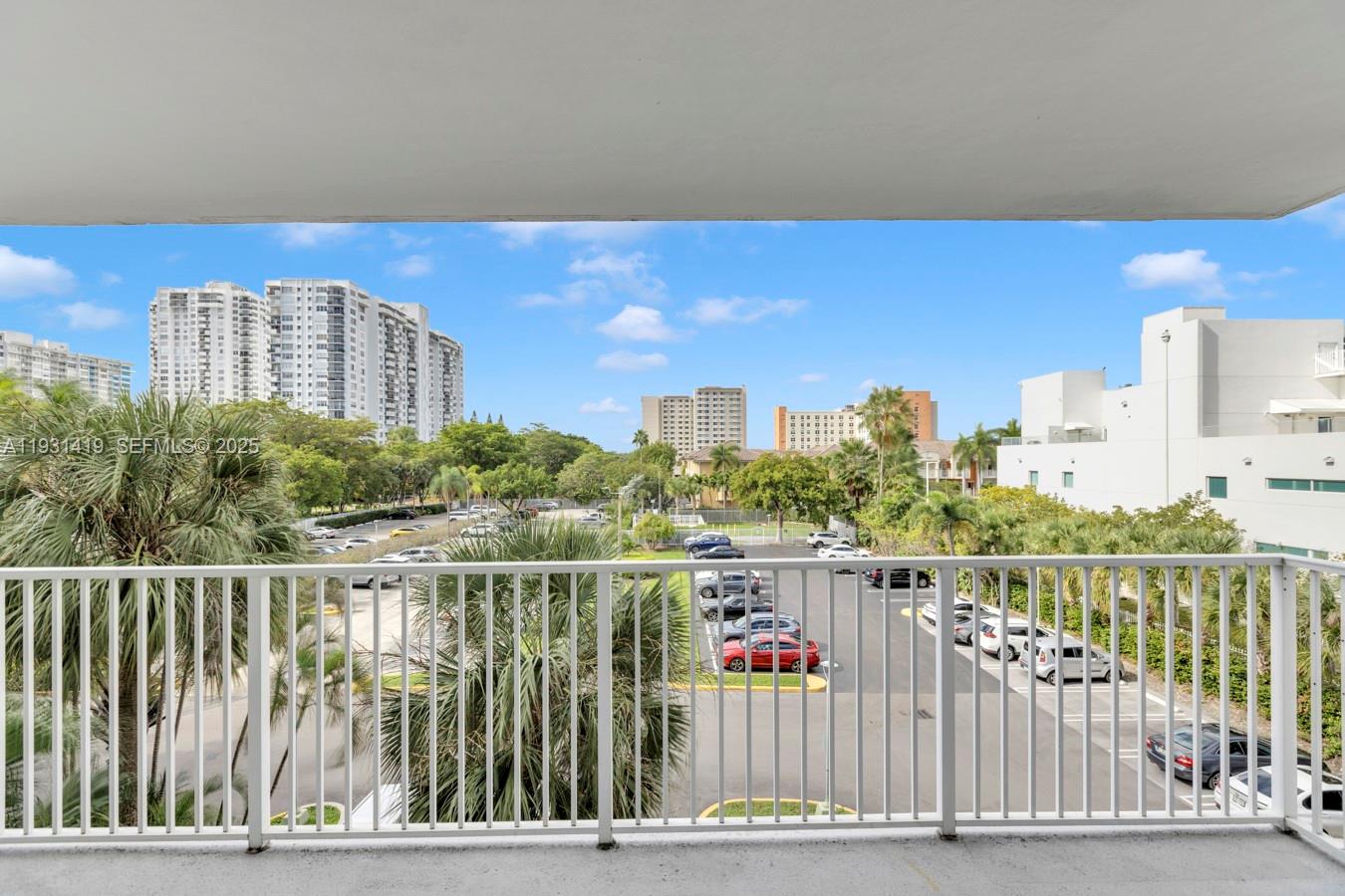 Undisclosed Address Aventura, FL 33160