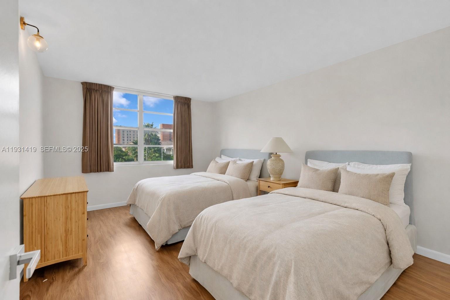 Undisclosed Address Aventura, FL 33160