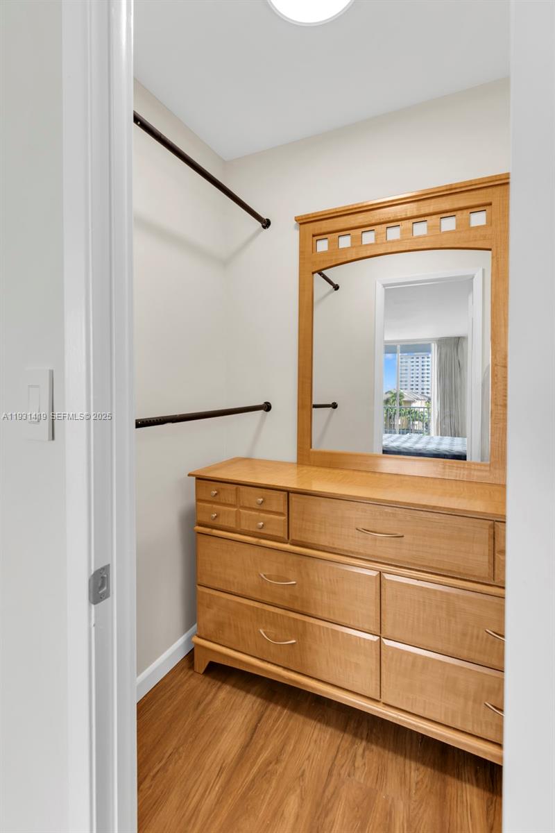 Undisclosed Address Aventura, FL 33160