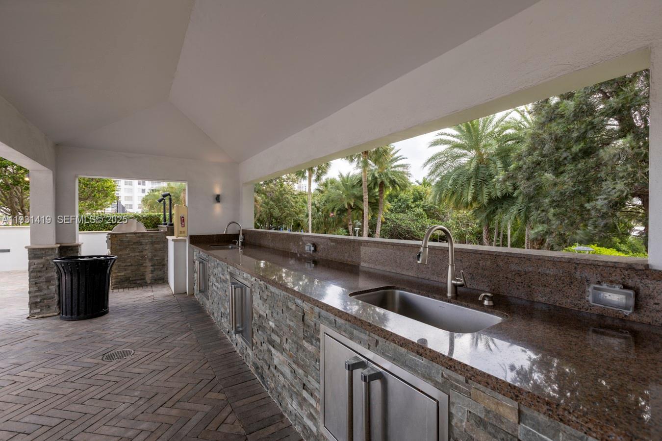 Undisclosed Address Aventura, FL 33160