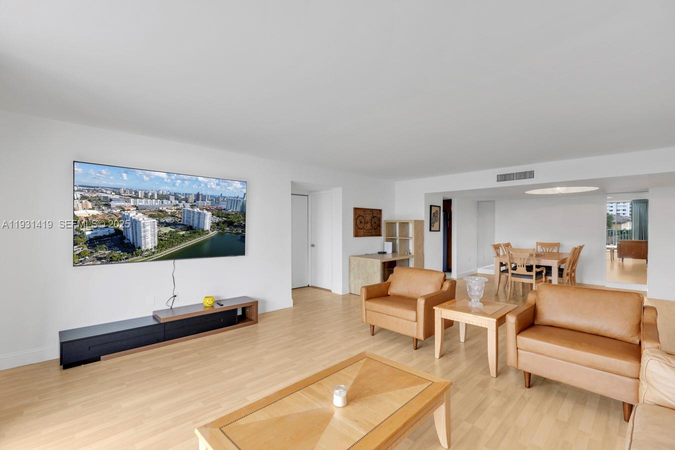 Undisclosed Address Aventura, FL 33160