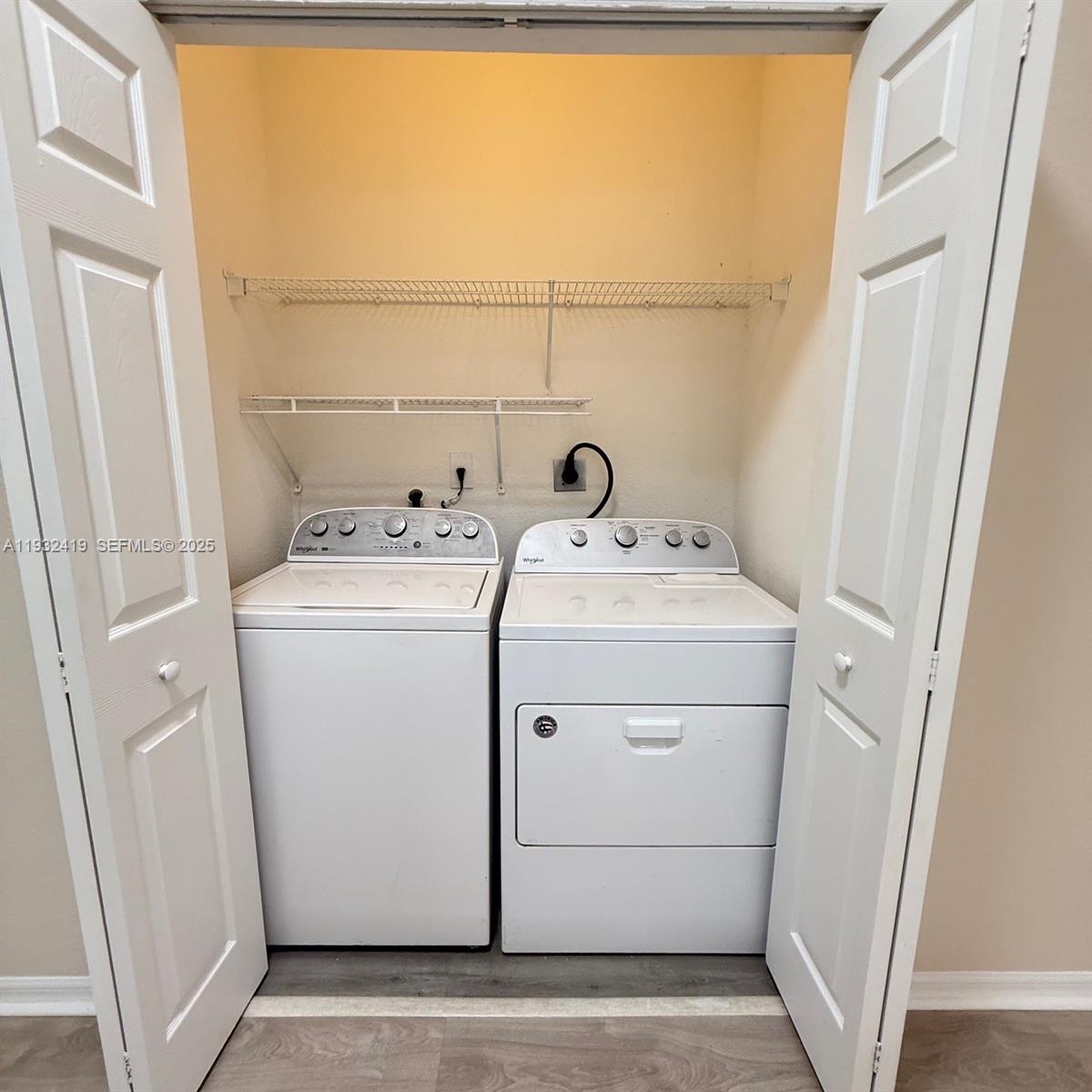 16660 SW 83rd Ln #16660 Miami, FL 33193