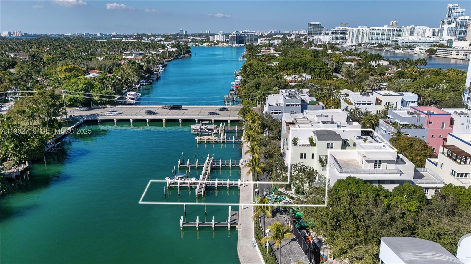 6109 W Laguna Dr W #6109 Miami Beach, FL 33141