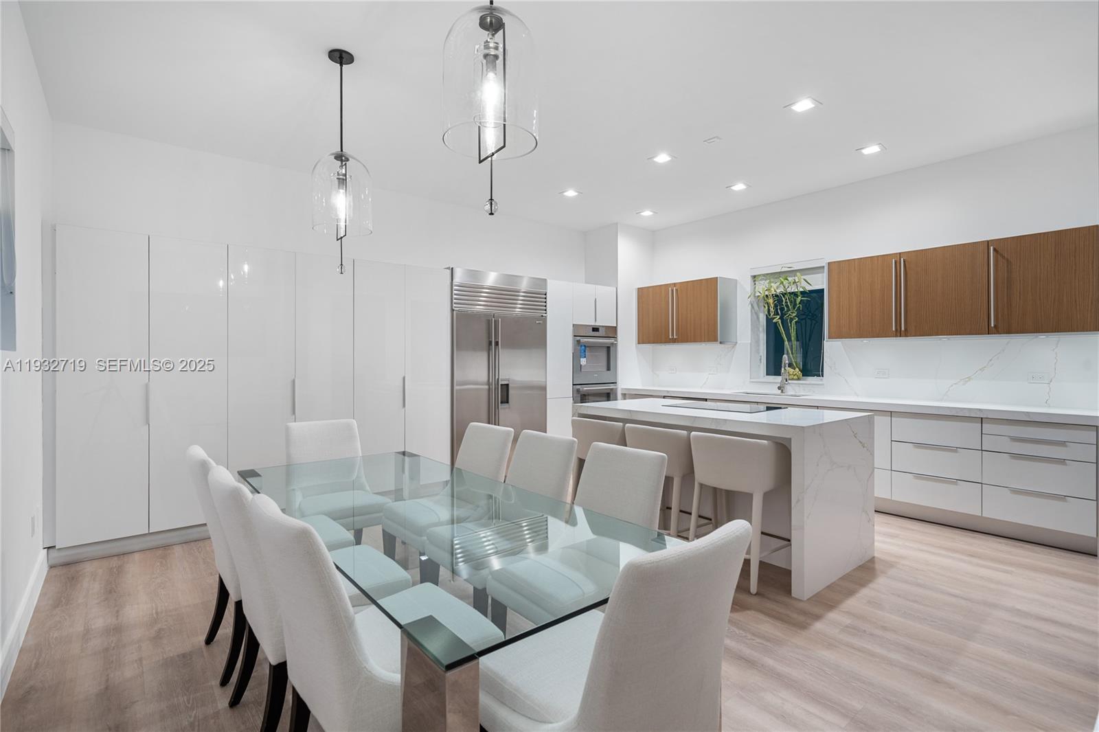 6109 W Laguna Dr W #6109 Miami Beach, FL 33141