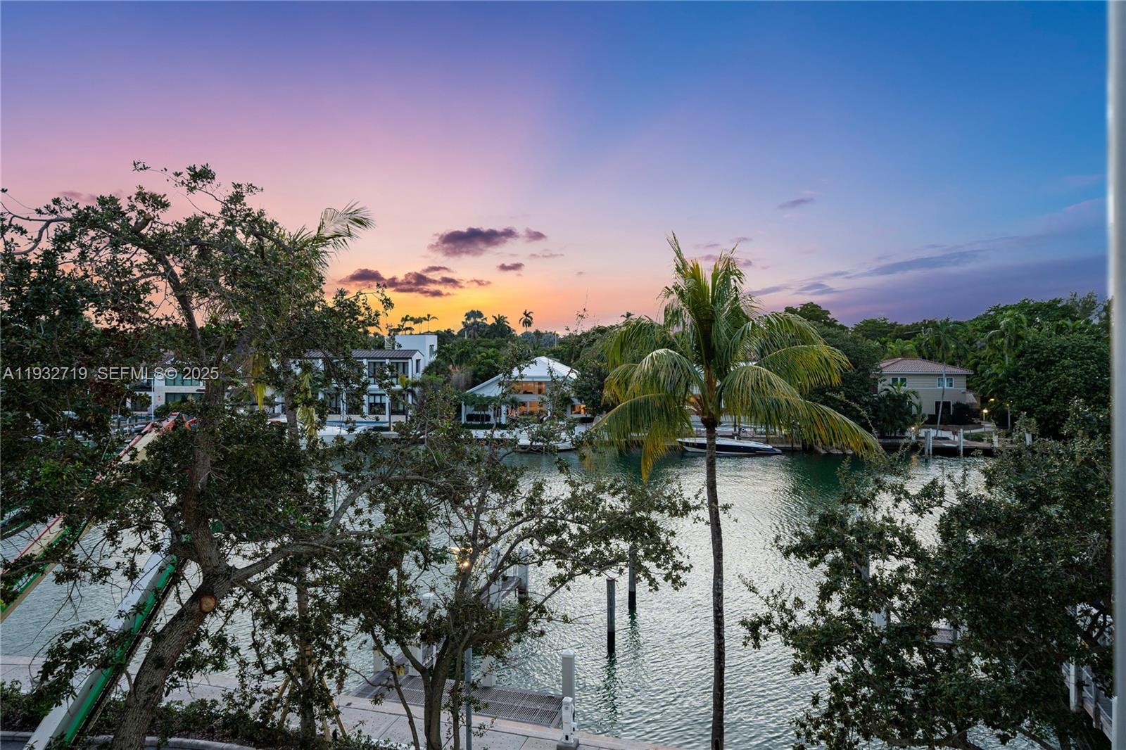 6109 W Laguna Dr W #6109 Miami Beach, FL 33141