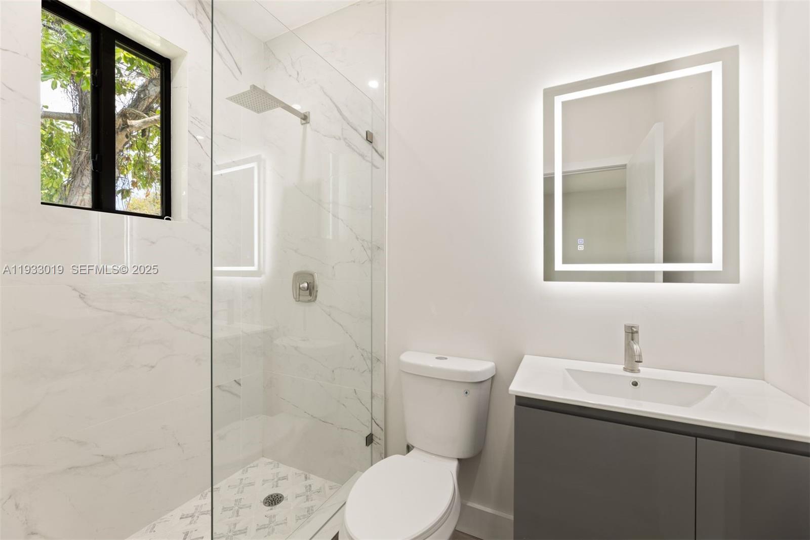 6852-6850 NW 4th Ave Miami, FL 33150