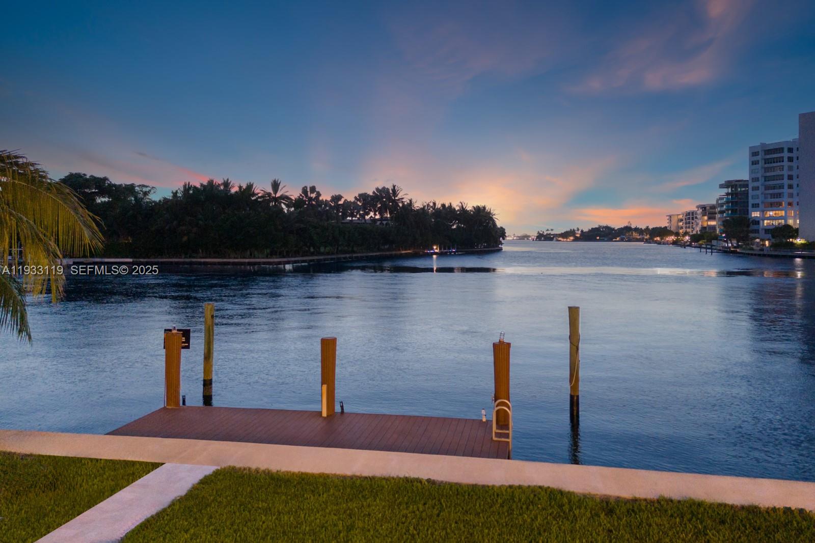 919 92nd St Surfside, FL 33154