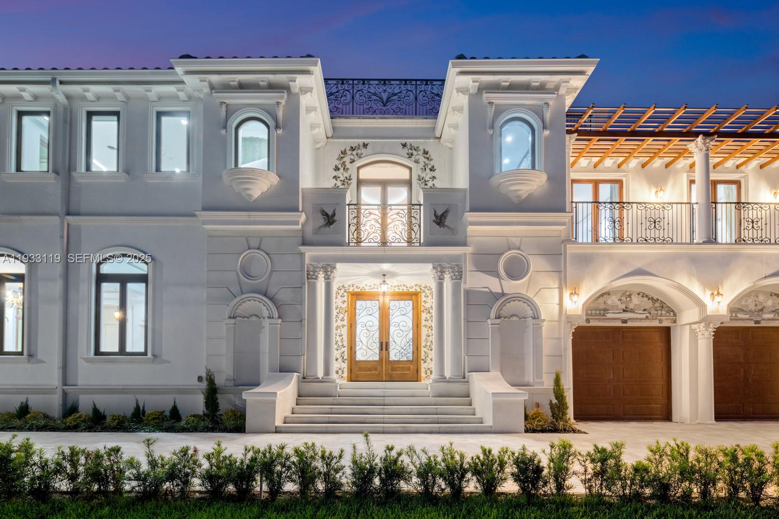 919 92nd St Surfside, FL 33154