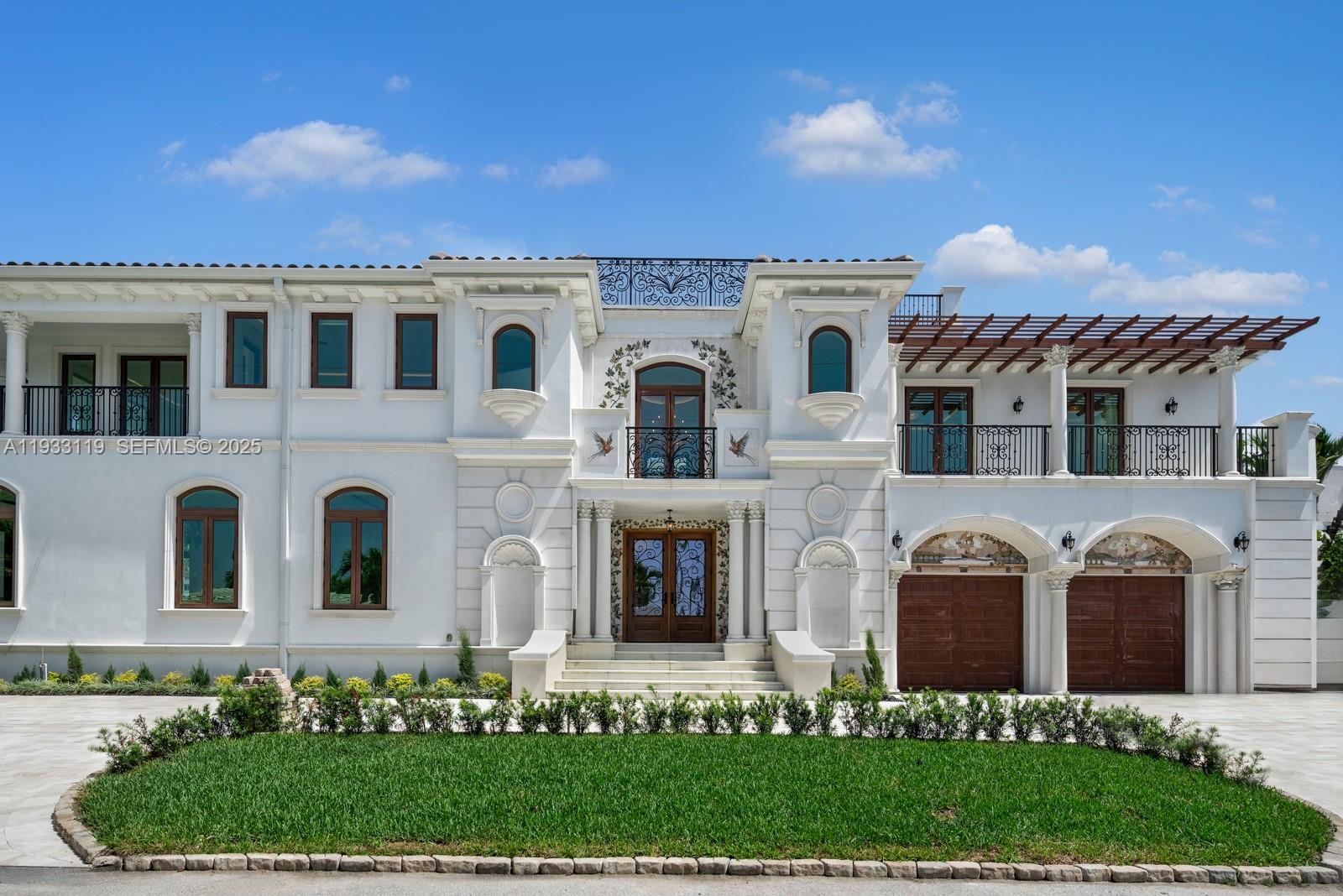 919 92nd St Surfside, FL 33154