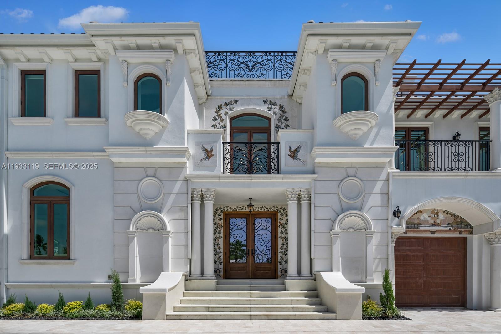 919 92nd St Surfside, FL 33154