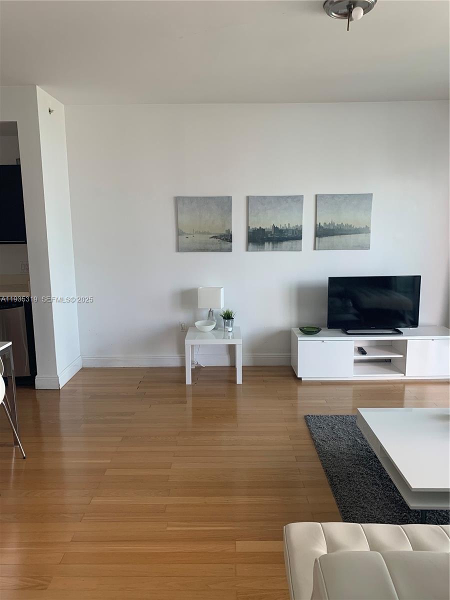 image The Ivy at Riverfront4