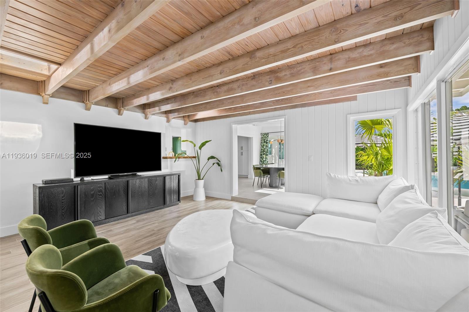 2728 NE 19th St Fort Lauderdale, FL 33305