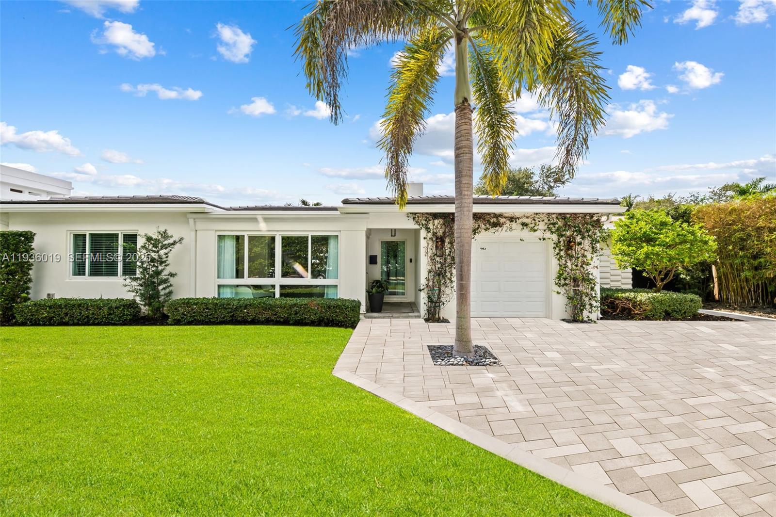 2728 NE 19th St Fort Lauderdale, FL 33305