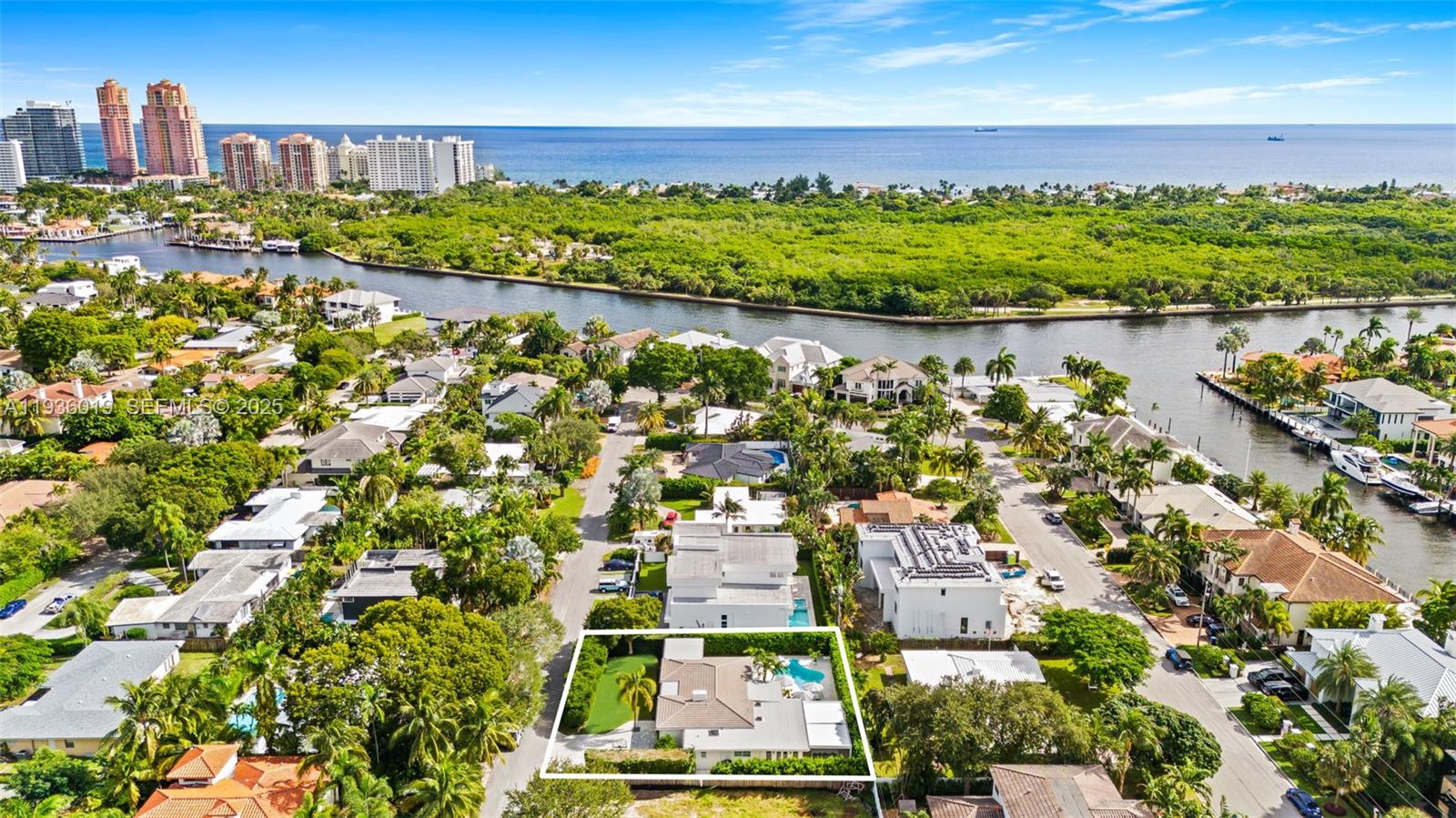 2728 NE 19th St Fort Lauderdale, FL 33305