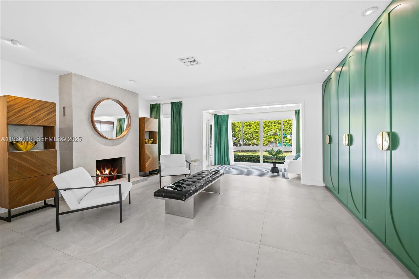 2728 NE 19th St Fort Lauderdale, FL 33305