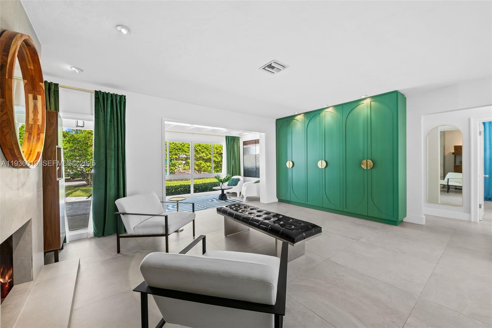 2728 NE 19th St Fort Lauderdale, FL 33305