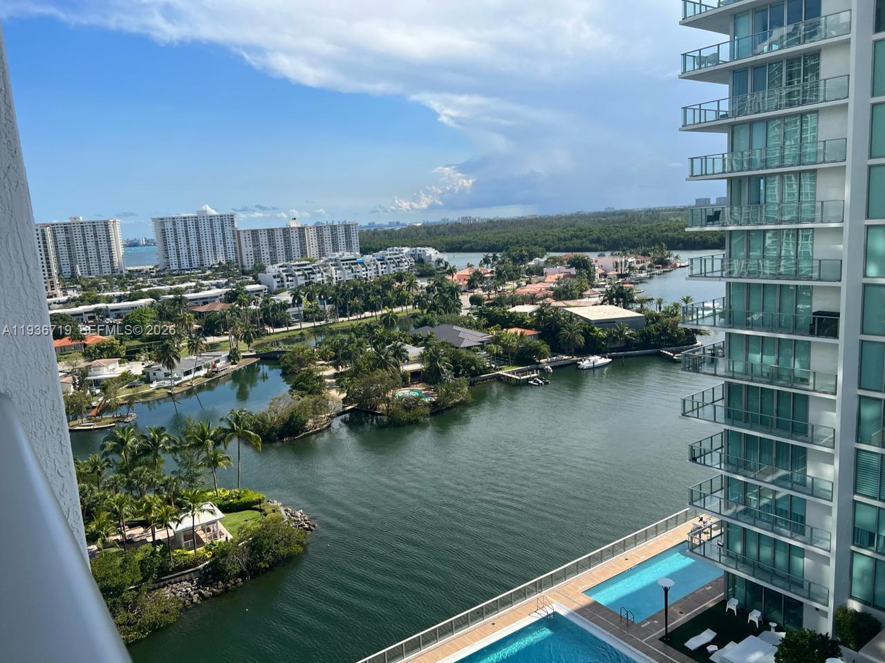 image Parque Towers Condo10