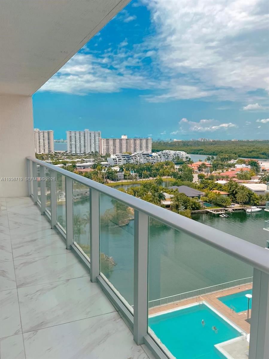 image Parque Towers Condo14