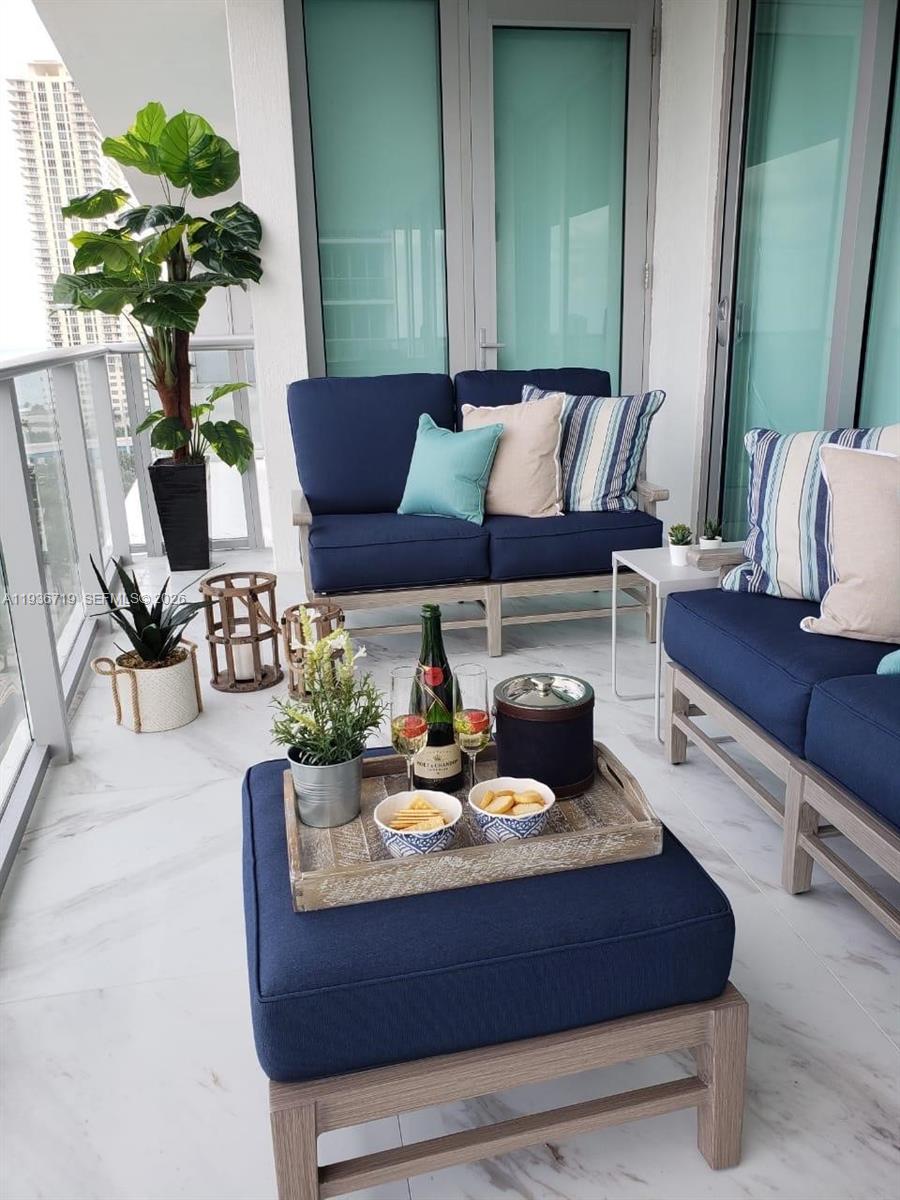 image Parque Towers Condo18