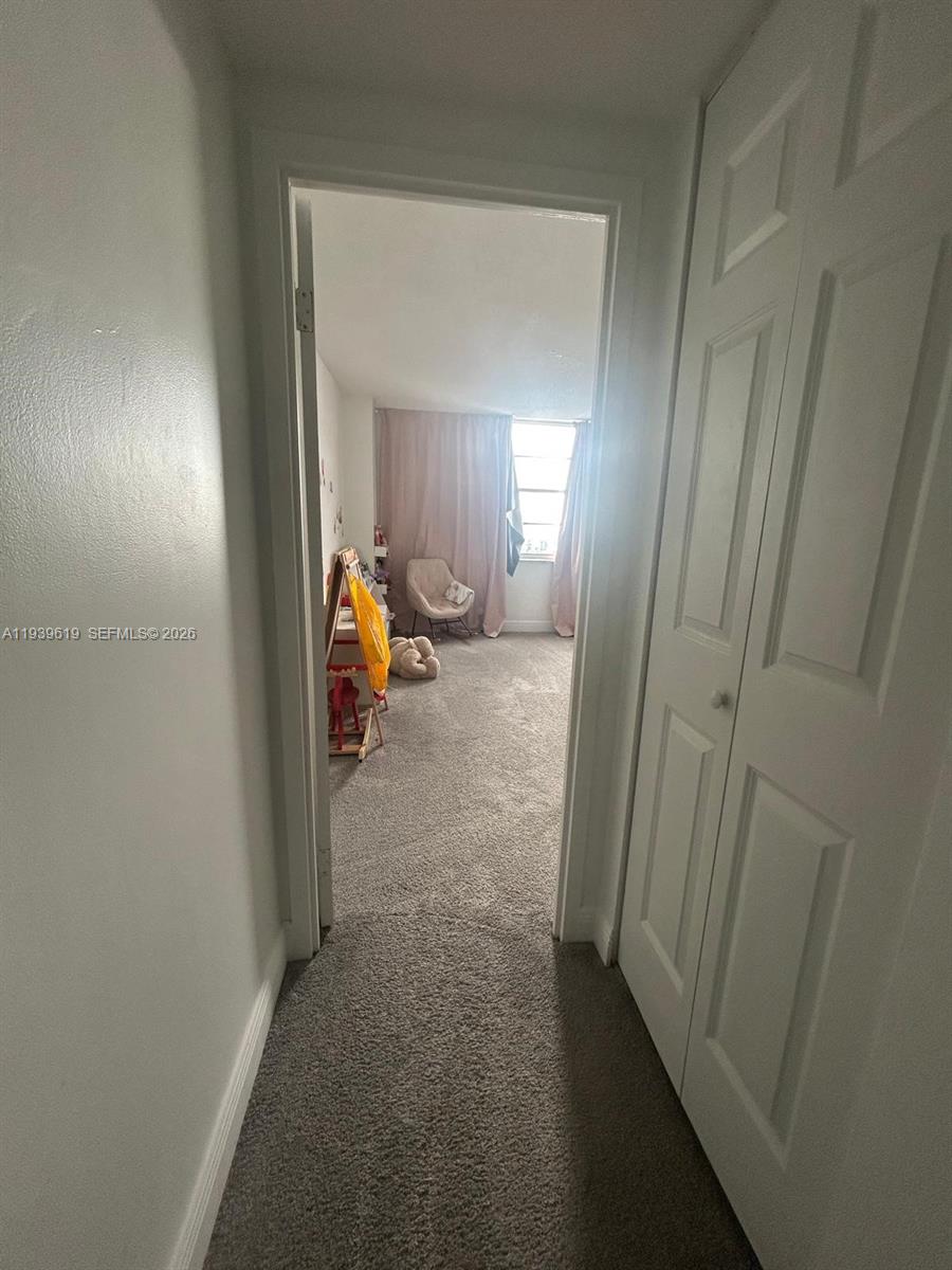 image Winston Towers 10010