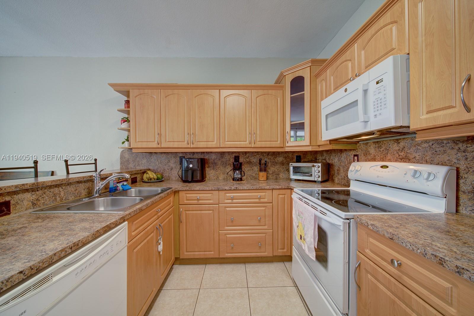 27461 SW 138th Ave Homestead, FL 33032