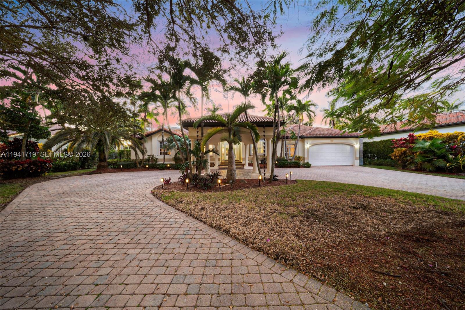 12530 SW 96th Ct Miami, FL 33176