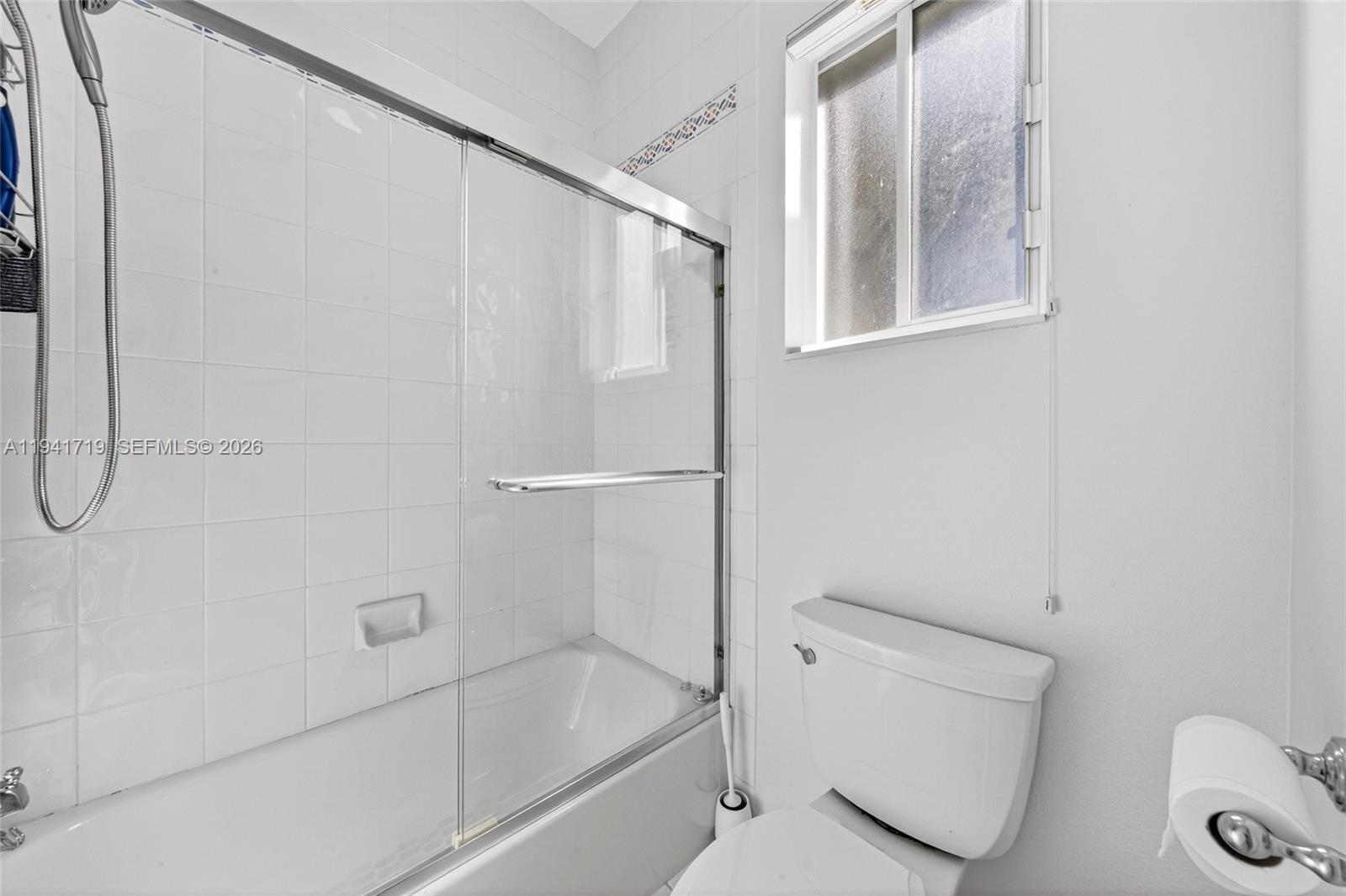 12530 SW 96th Ct Miami, FL 33176