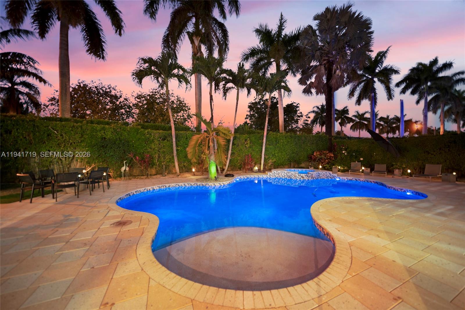 12530 SW 96th Ct Miami, FL 33176