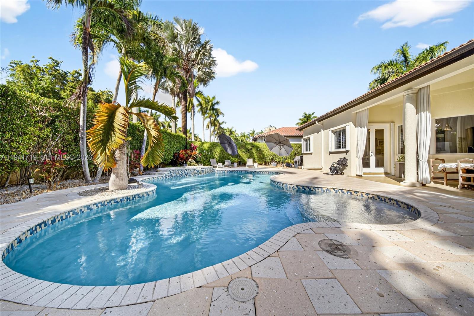 12530 SW 96th Ct Miami, FL 33176