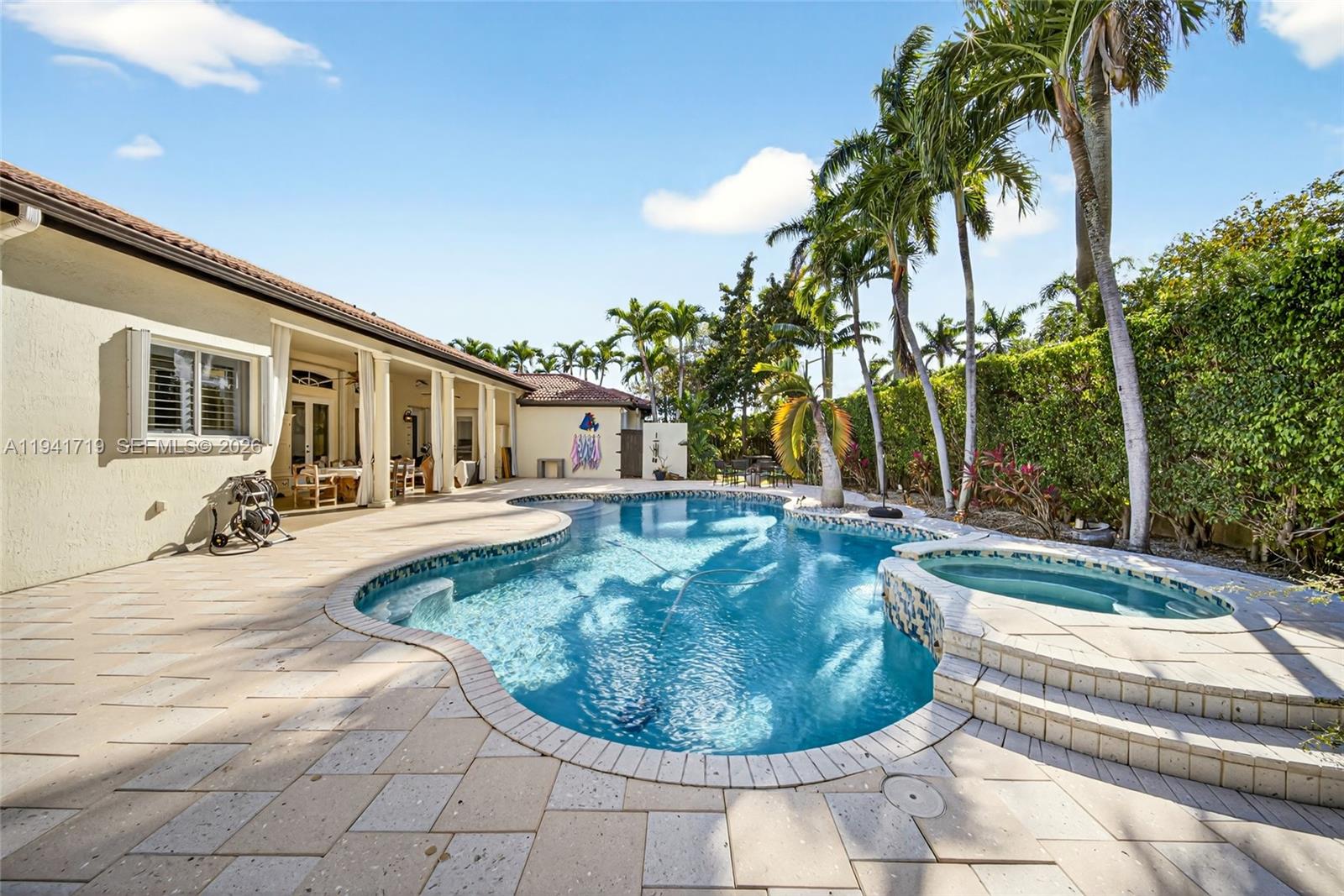 12530 SW 96th Ct Miami, FL 33176