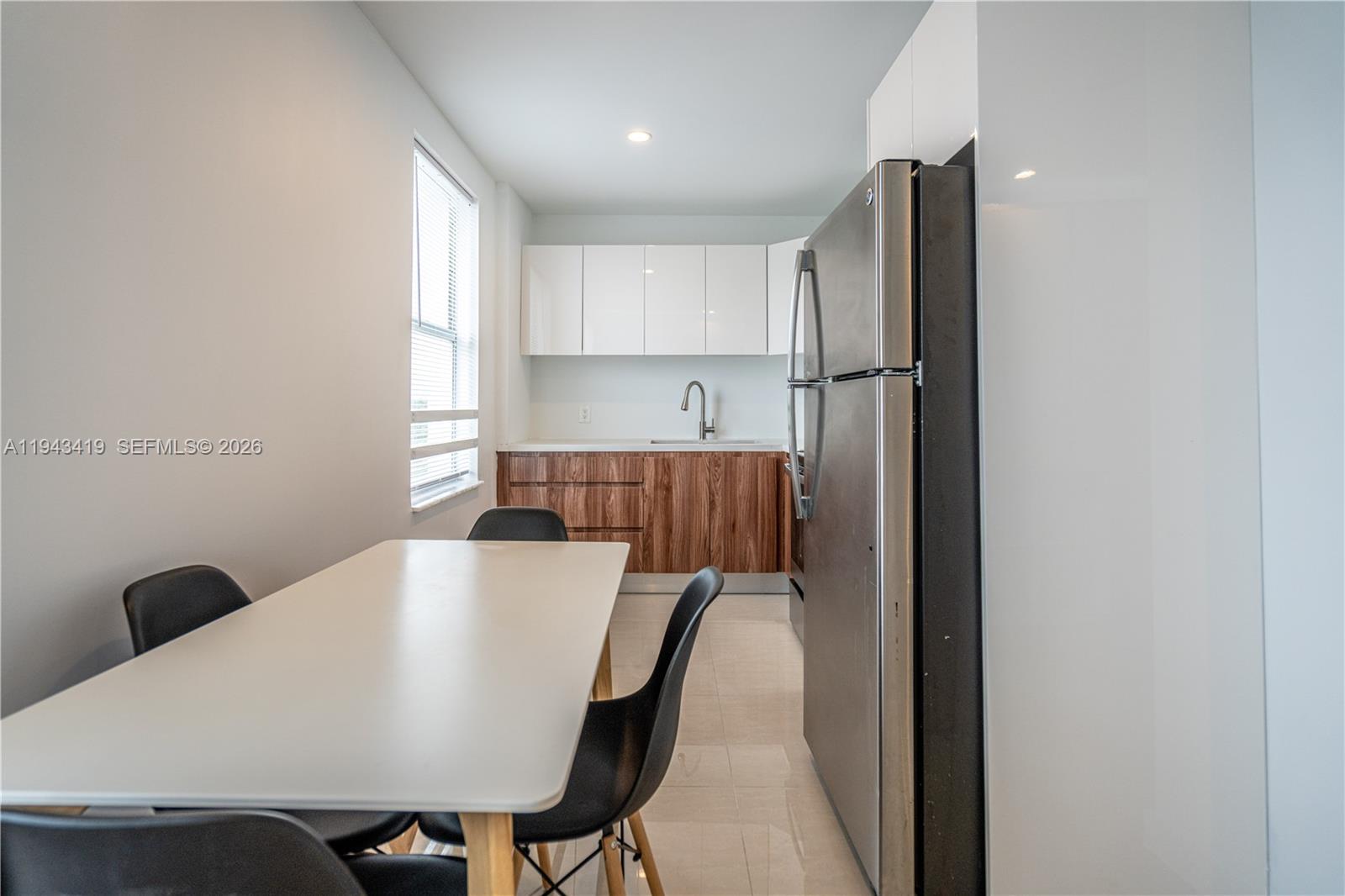 924 Marseille Dr #38 Miami Beach, FL 33141