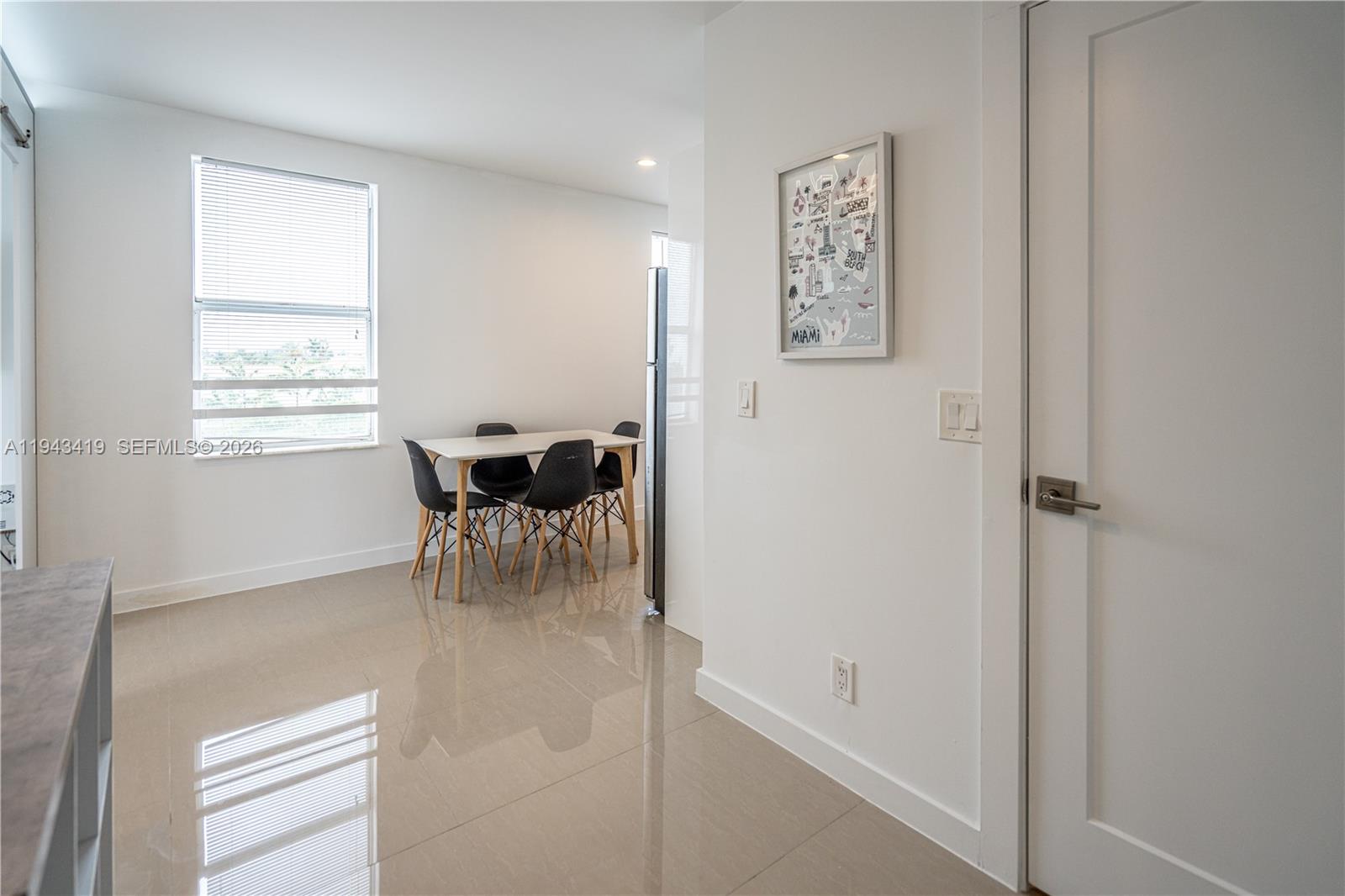 924 Marseille Dr #38 Miami Beach, FL 33141