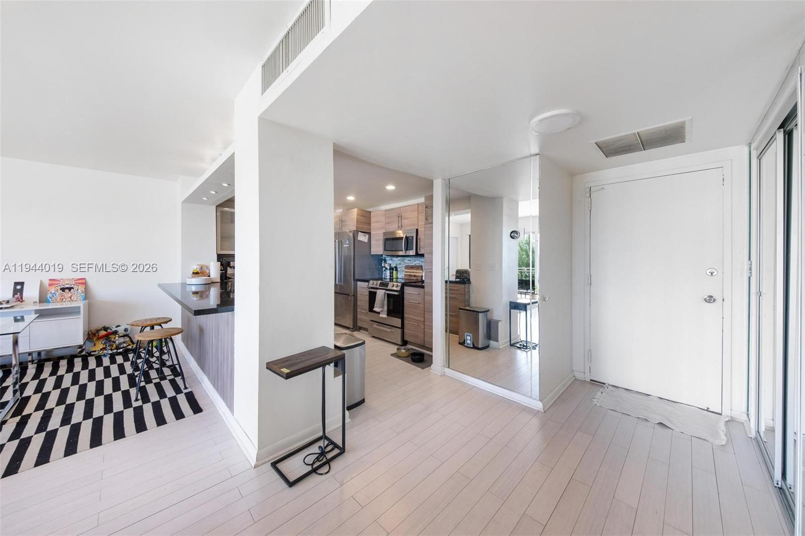 11111 Biscayne Blvd #207 Miami, FL 33181