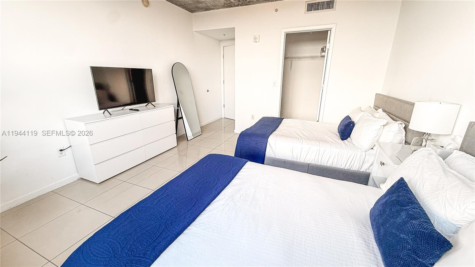 3250 NE 1st Ave #1110 Miami, FL 33137